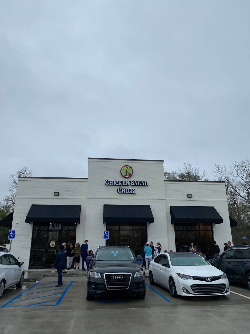 Chicken Salad Chick | restaurant | 801 Frogmore Dr, Baton Rouge, LA 70820, USA | 2252404932 OR +1 225-240-4932