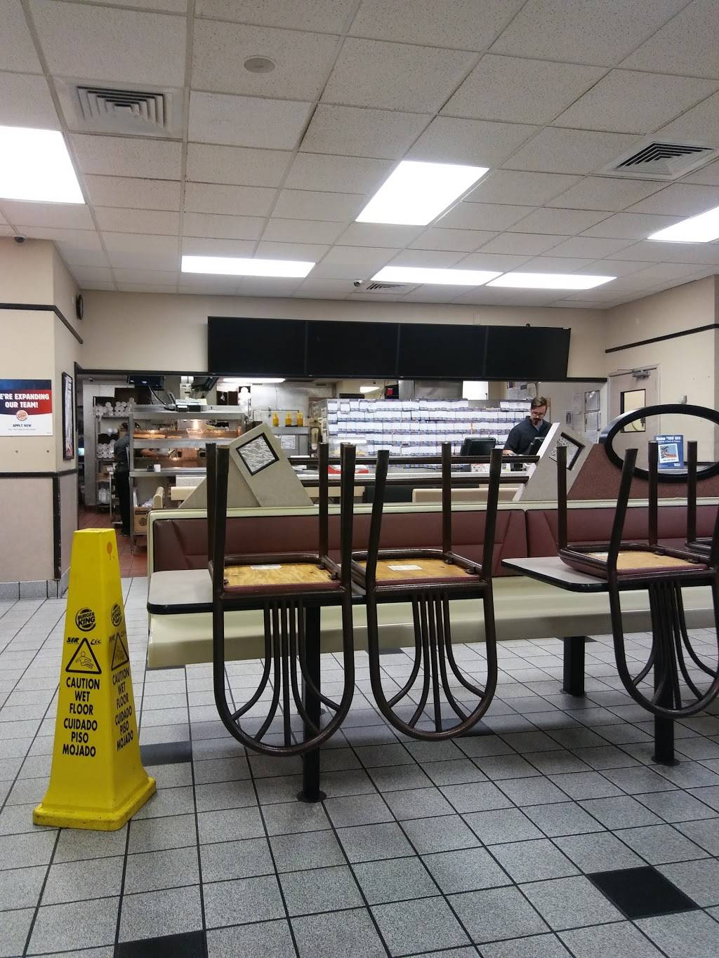 Burger King | restaurant | 15 W Midlothian Blvd, Youngstown, OH 44507, USA | 3307889530 OR +1 330-788-9530