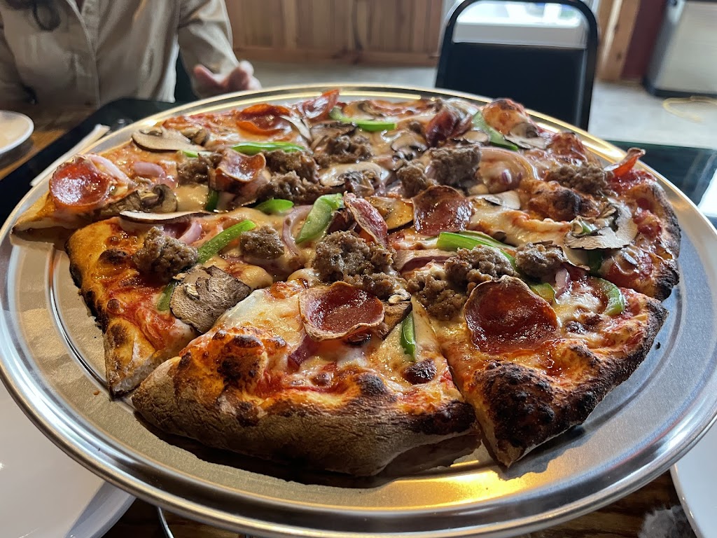 Manny’s Wood Fire Pizza | restaurant | 114 W Main St, Cookeville, TN 38506, USA | 9318541257 OR +1 931-854-1257
