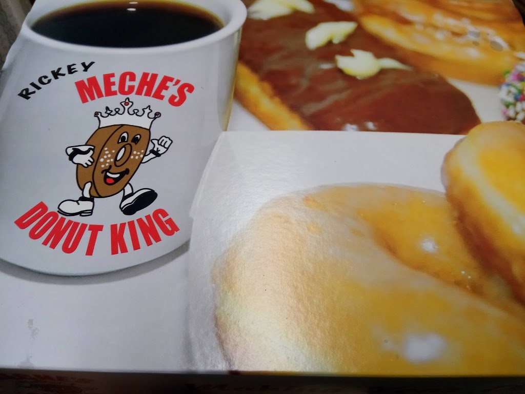 Rickey Meches Donut King | bakery | 402 Guilbeau Rd, Lafayette, LA 70506, USA | 3379814918 OR +1 337-981-4918