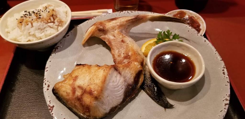 Kazama Sushi | restaurant | 101 N Indian Hill Bl # C1-104a, Claremont, CA 91711, USA | 9094502505 OR +1 909-450-2505