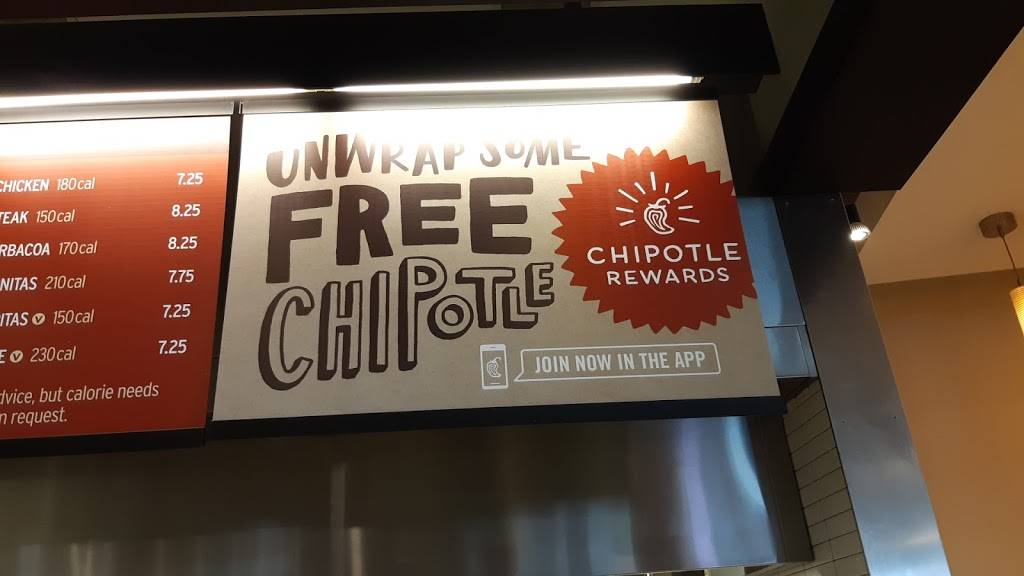 Chipotle Mexican Grill | restaurant | 2800 Southcenter Mall Ste 2, Tukwila, WA 98188, USA | 2066739972 OR +1 206-673-9972