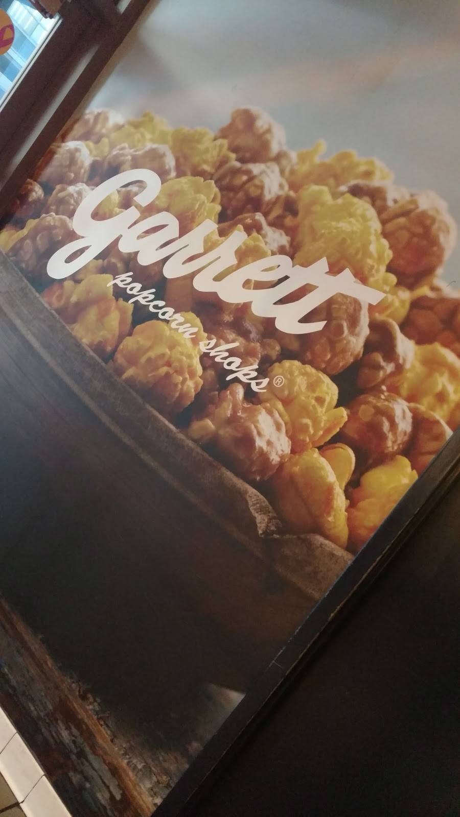 Garrett Popcorn Shops | meal takeaway | Fashion Centre at Pentagon City, 1100 S Hayes St, Arlington, VA 22202, USA | 8884767267 OR +1 888-476-7267