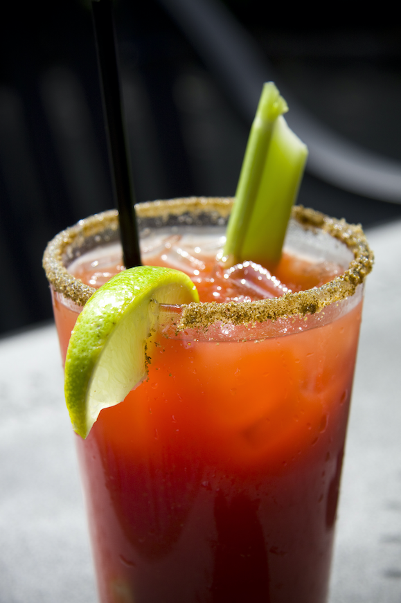 Tap House Grill | restaurant | 123 E Washington St, Oswego, IL 60543, USA | 6303832020 OR +1 630-383-2020