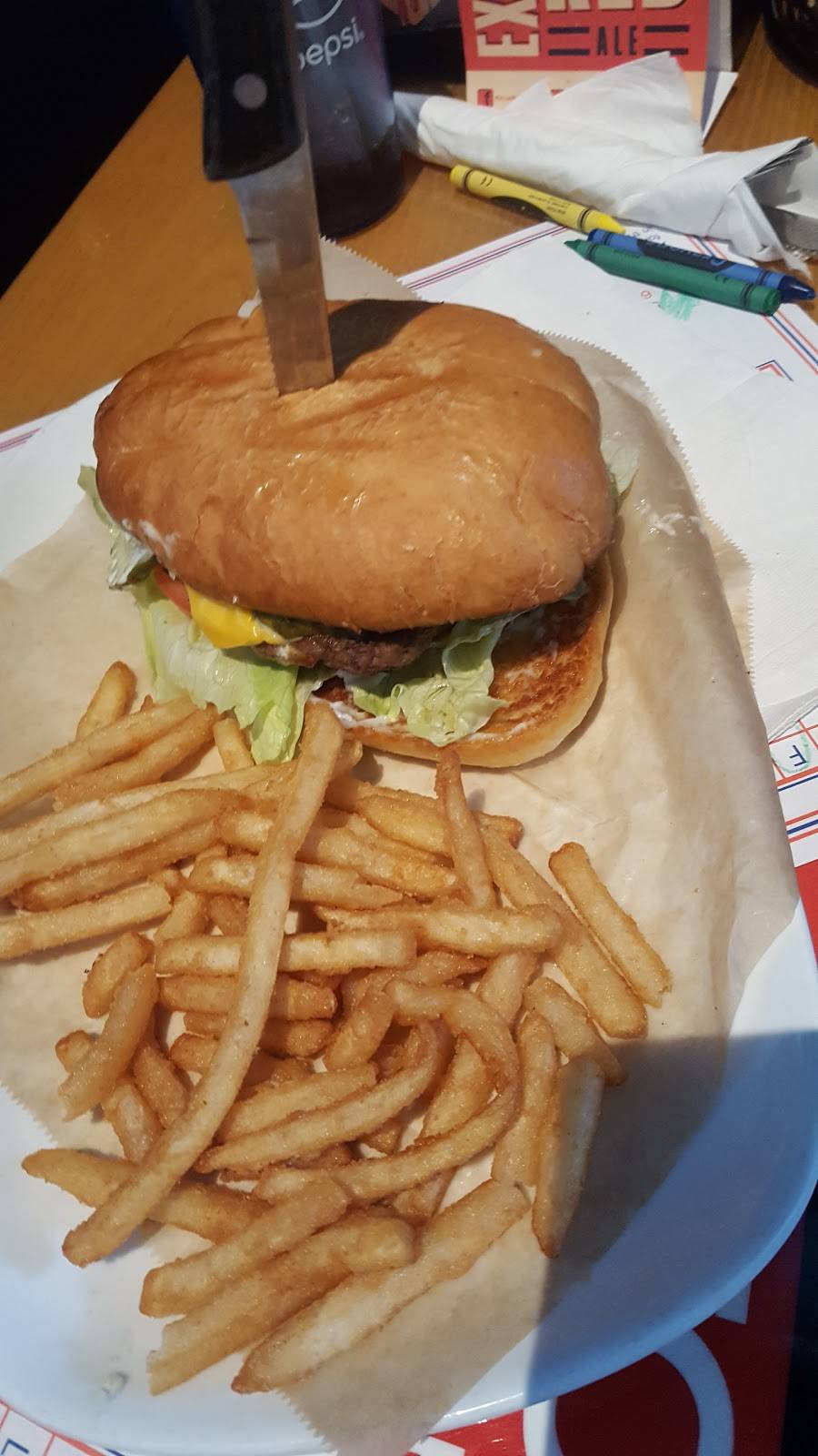 Round Table Clubhouse | meal delivery | 27961 Highland Ave, Highland, CA 92346, USA | 9093590055 OR +1 909-359-0055