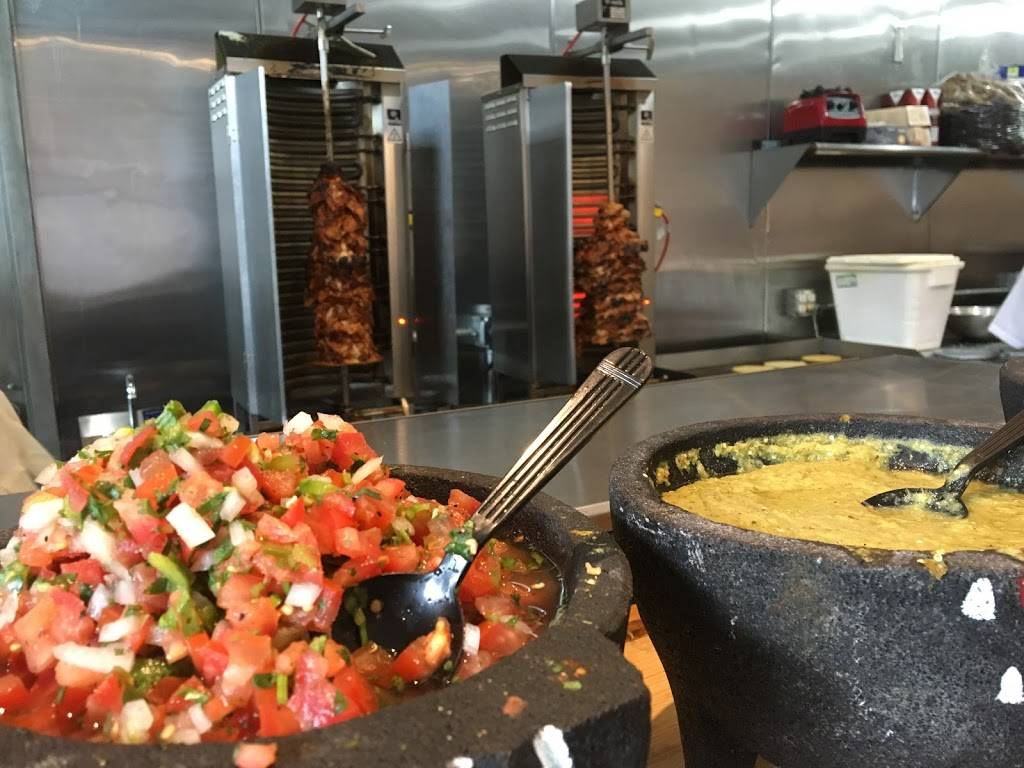 Los Tacos Al Pastor | restaurant | 141 Front St, Brooklyn, NY 11201, USA | 3479160190 OR +1 347-916-0190
