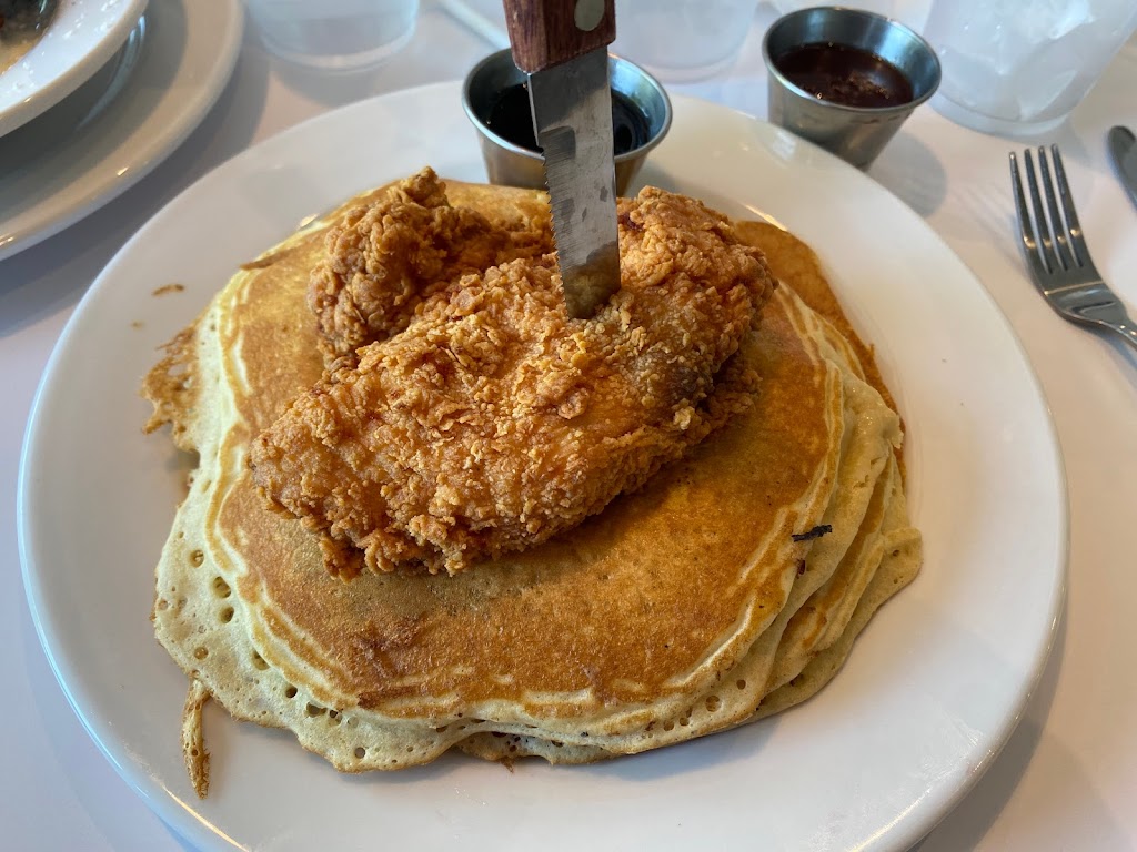 Staks! Kitchen | meal takeaway | 3660 S Houston Levee Rd Suite 104, Collierville, TN 38017, USA | 9012864335 OR +1 901-286-4335