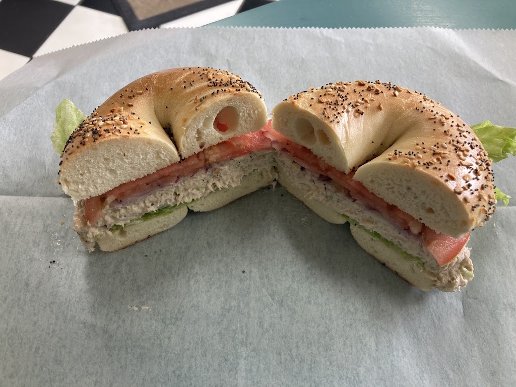 Top Bagels Bakery 3405, Broadway, Fair Lawn, NJ 07410, USA