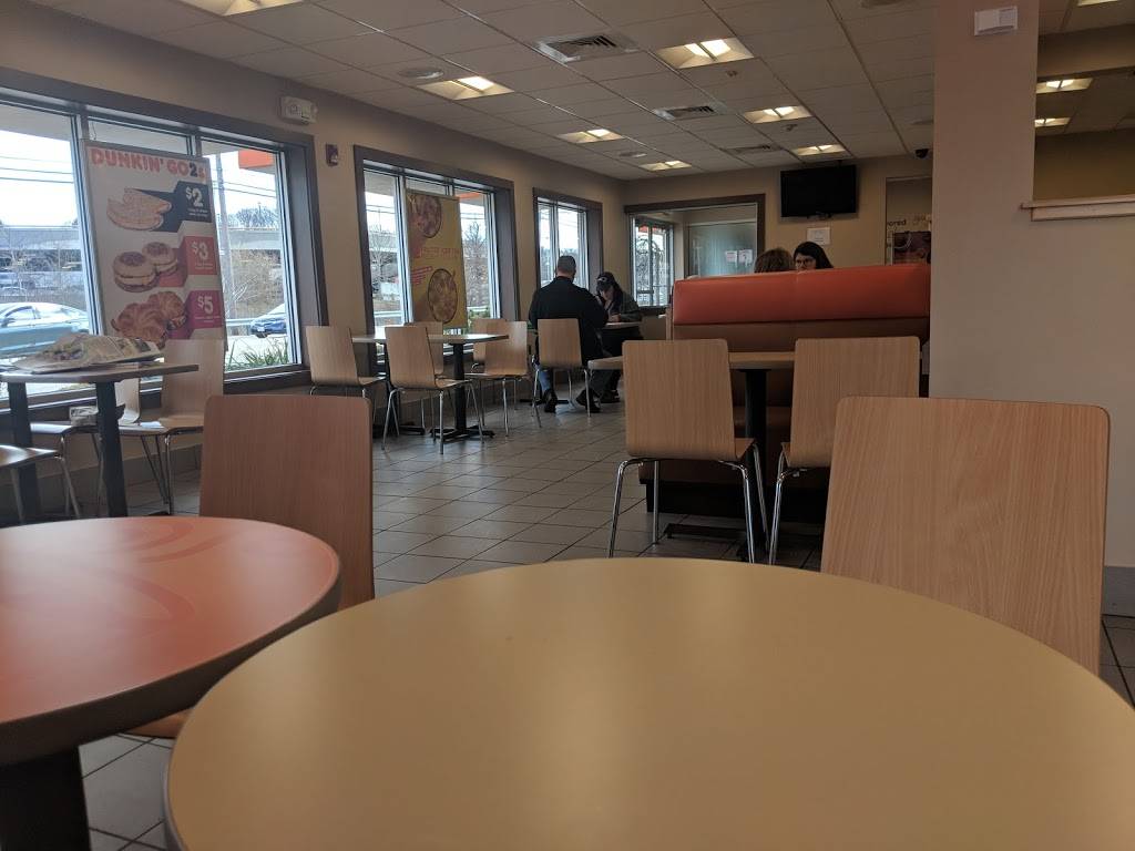 Dunkin | bakery | 386 Southbridge St, Auburn, MA 01501, USA | 5088324588 OR +1 508-832-4588
