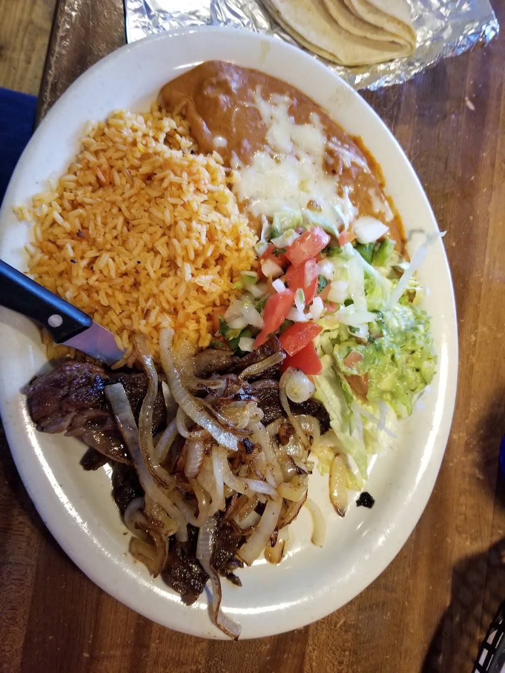 El Ranchito Restaurant | restaurant | 303 S Commercial St #3, Harrisburg, IL 62946, USA | 6182524203 OR +1 618-252-4203