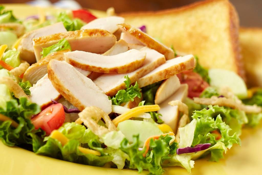Zaxbys Chicken Fingers & Buffalo Wings | restaurant | 2540 N Main St, Crossville, TN 38555, USA | 9314568500 OR +1 931-456-8500