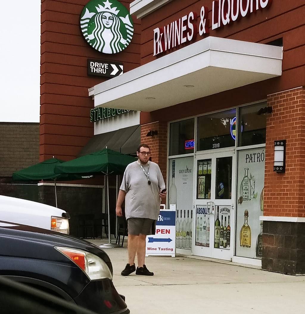 Starbucks 3701 Expy Dr S N, Islandia, NY 11749, USA