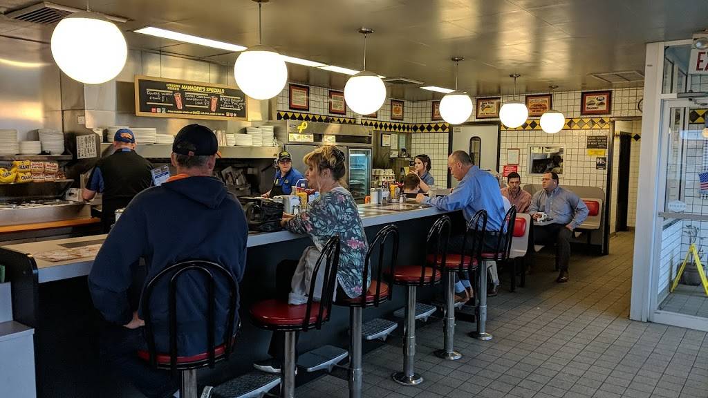 Waffle House - Meal takeaway | 80 AL-75 N, Albertville, AL 35951, USA