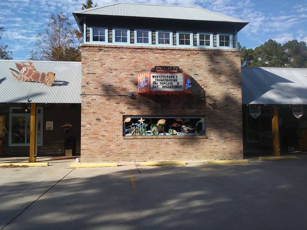 Speckled Ts | restaurant | 158 S Military Rd, Slidell, LA 70461, USA | 9856461728 OR +1 985-646-1728
