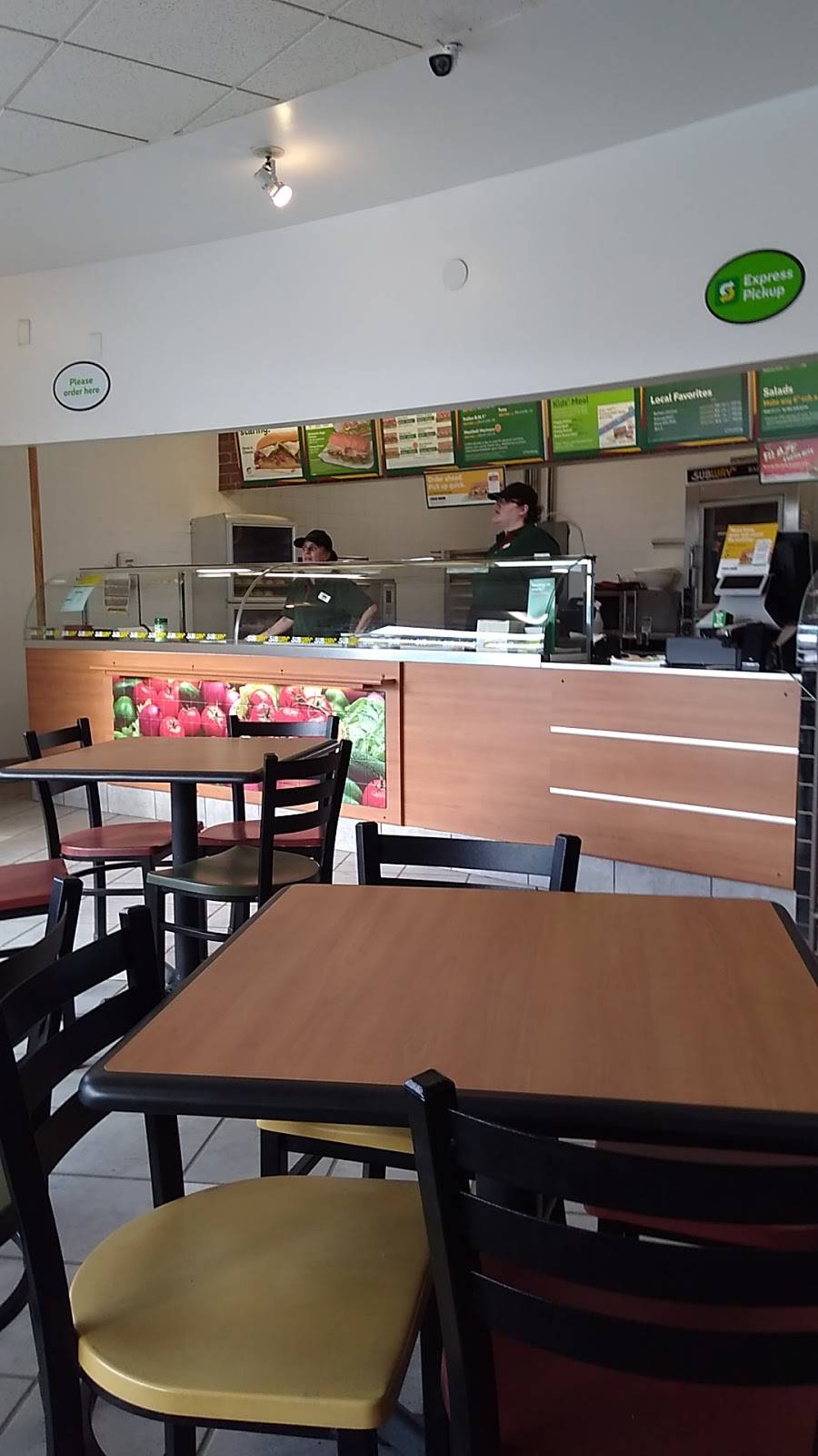 Subway | restaurant | 2998 Belmont St, Bellaire, OH 43906, USA | 7406765330 OR +1 740-676-5330