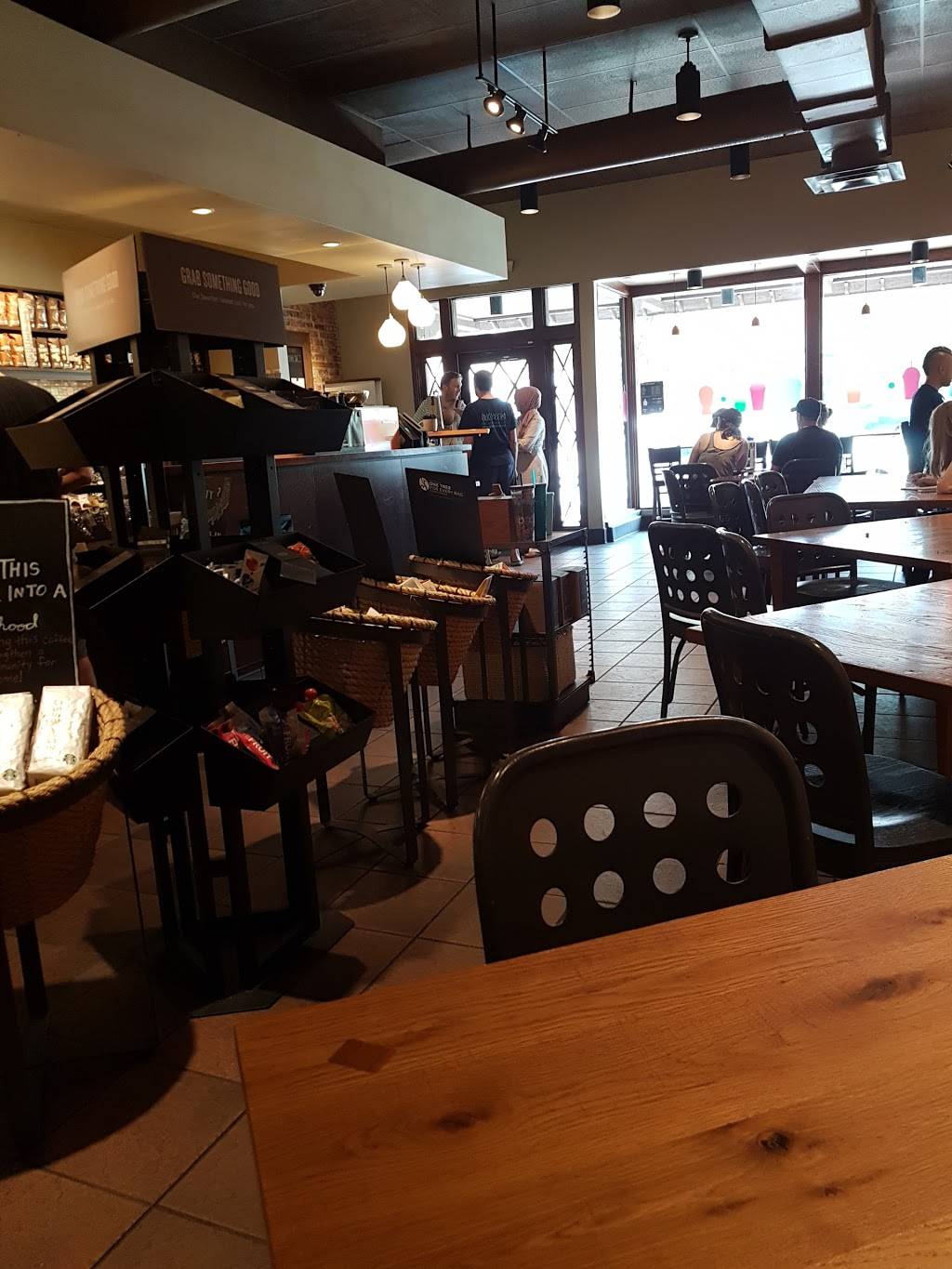 Starbucks | cafe | 103 E Franklin St, Chapel Hill, NC 27514, USA | 9199323824 OR +1 919-932-3824