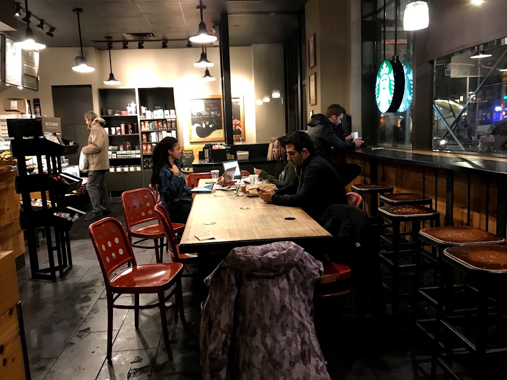 Starbucks | cafe | 2521 Broadway, New York, NY 10025, USA | 2123160374 OR +1 212-316-0374