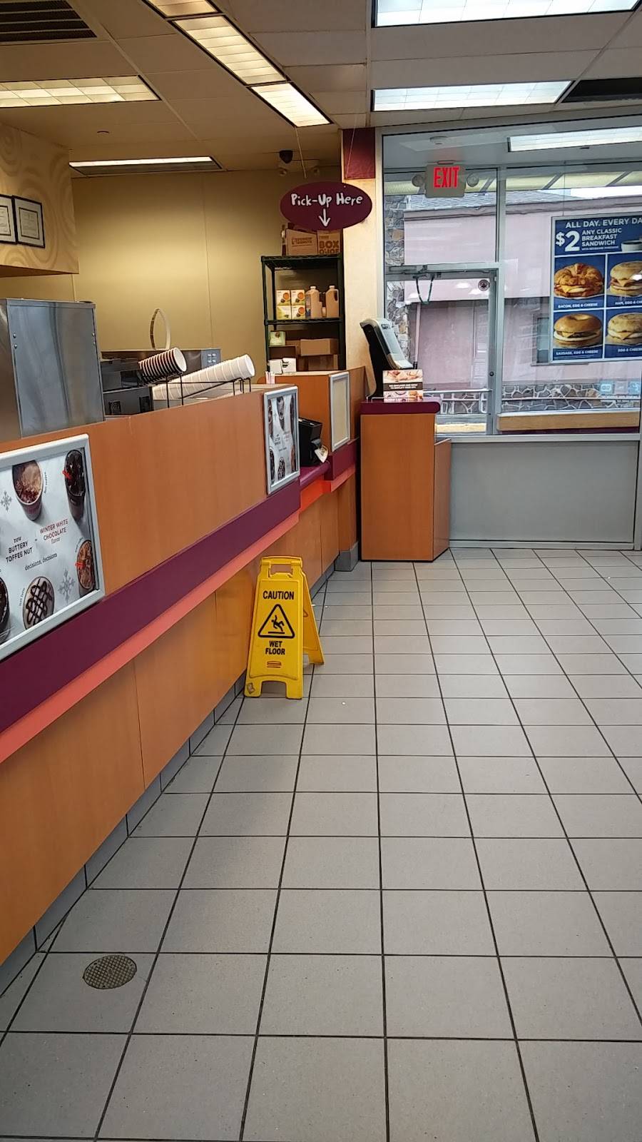 Dunkin | cafe | 2815 Middle Country Rd, Lake Grove, NY 11755, USA | 6316489109 OR +1 631-648-9109