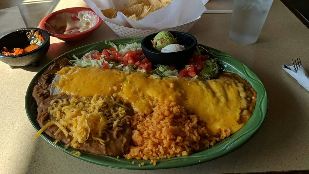Rudys Tacos | restaurant | 2404 16th St, Moline, IL 61265, USA | 3097623293 OR +1 309-762-3293