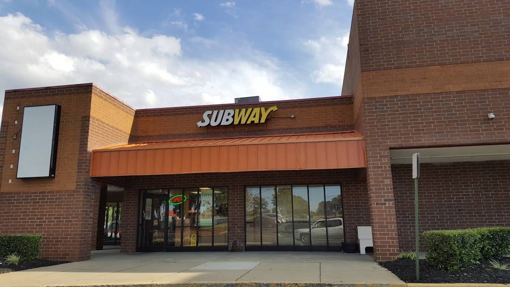 Subway | restaurant | 5304 Sunset Rd Ste A, Charlotte, NC 28269, USA | 7045964404 OR +1 704-596-4404