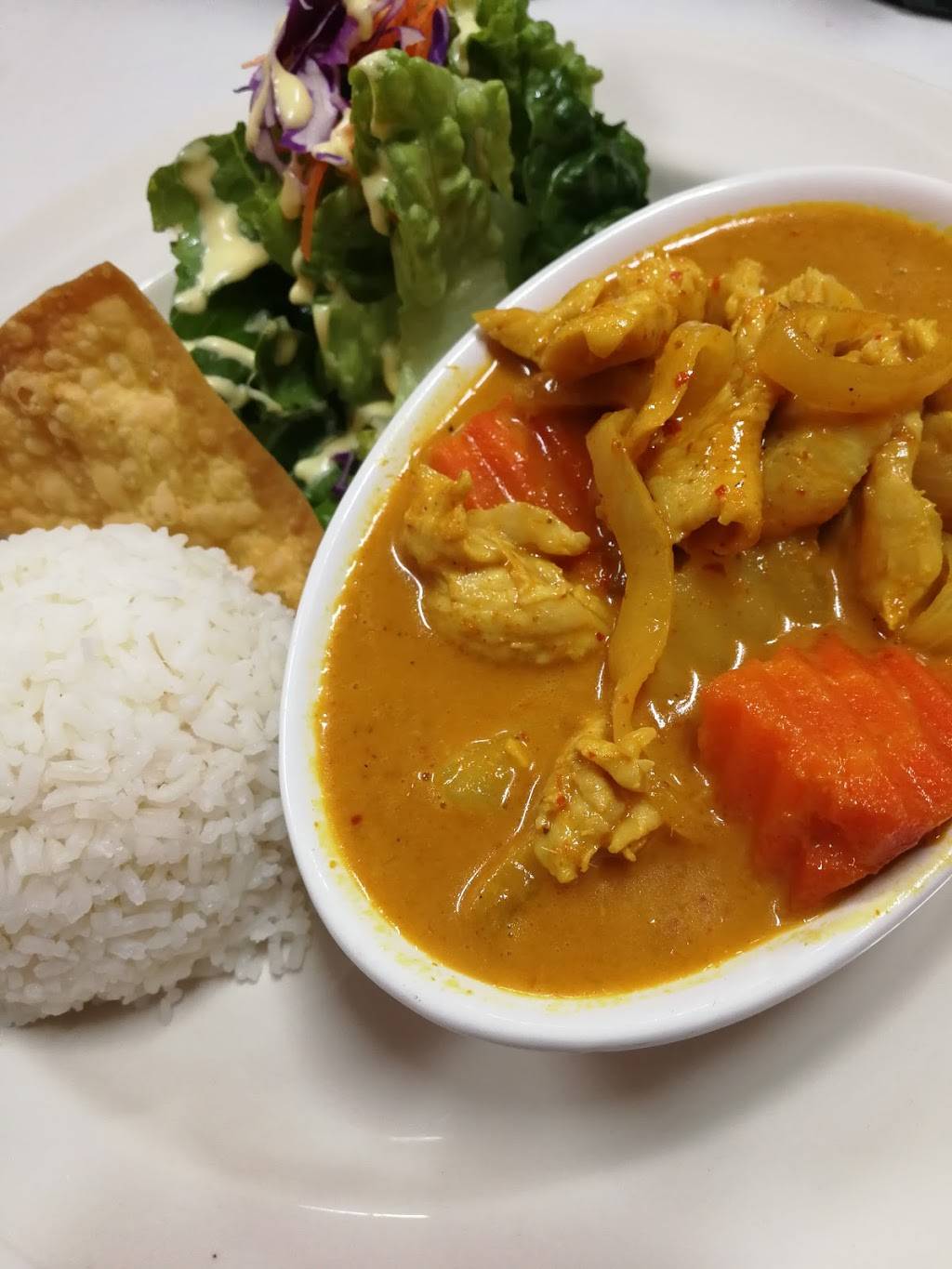 Thai Silk Express. 1260 S Soto St 17, Los Angeles, CA 90023, USA