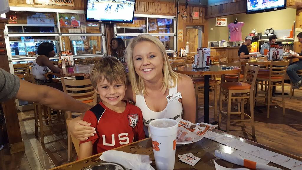 Hooters | restaurant | 516 N McPherson Church Rd, Fayetteville, NC 28303, USA | 9108680700 OR +1 910-868-0700