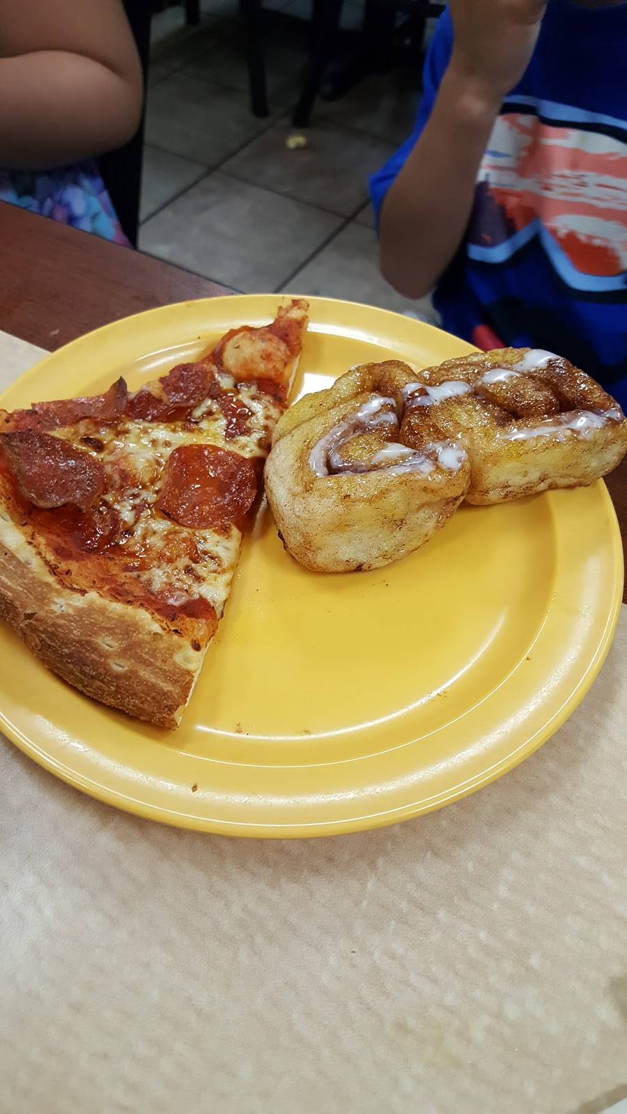 Cicis | restaurant | 1811 Parkway, Ste. #105, Sevierville, TN 37862, USA | 8657746696 OR +1 865-774-6696