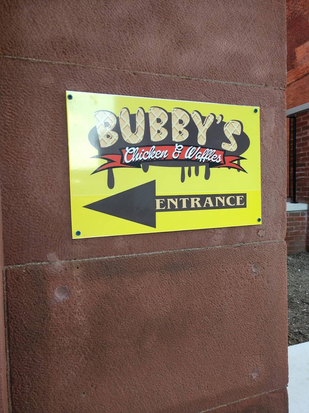 Bubbys Chicken & Waffles | restaurant | 16 N Fountain Ave, Springfield, OH 45502, USA | 9374505332 OR +1 937-450-5332