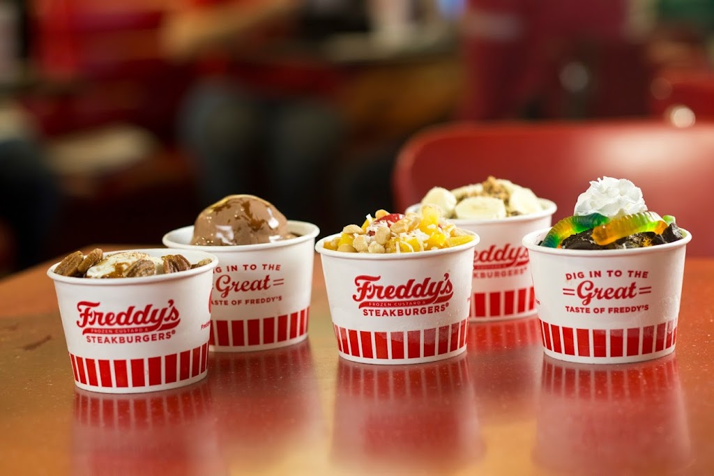 Freddys Frozen Custard & Steakburgers | restaurant | 2702 Southwest Blvd, San Angelo, TX 76904, USA | 3257036550 OR +1 325-703-6550