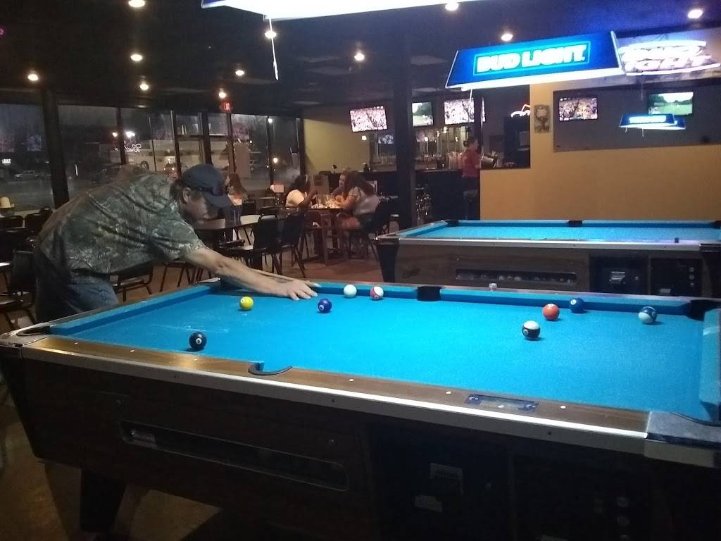 Red Zone Sports Grill | restaurant | 24736 US-31, Jemison, AL 35085, USA | 2056881330 OR +1 205-688-1330