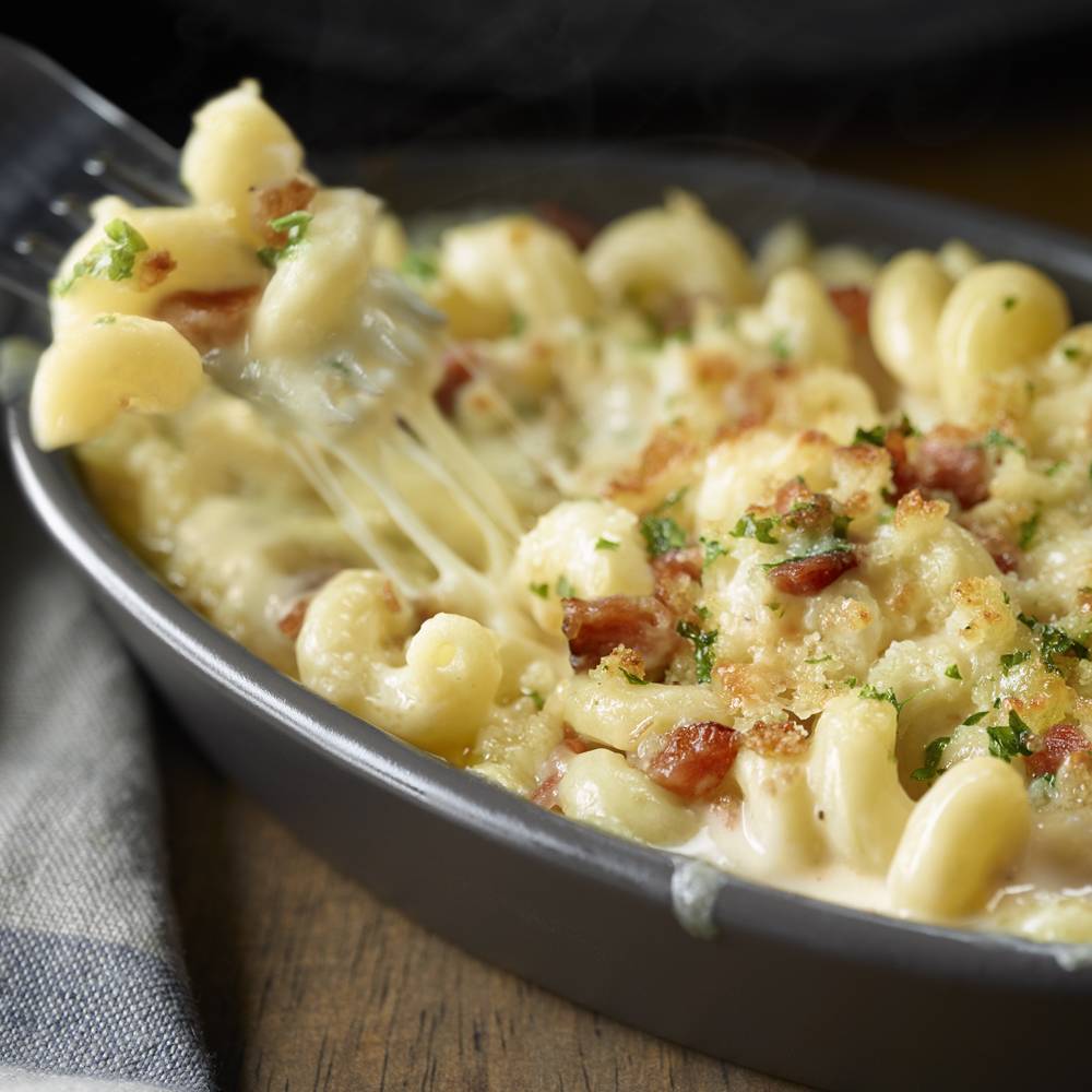 LongHorn Steakhouse | meal takeaway | 3727 Denmark Dr, Council Bluffs, IA 51501, USA | 7123668085 OR +1 712-366-8085