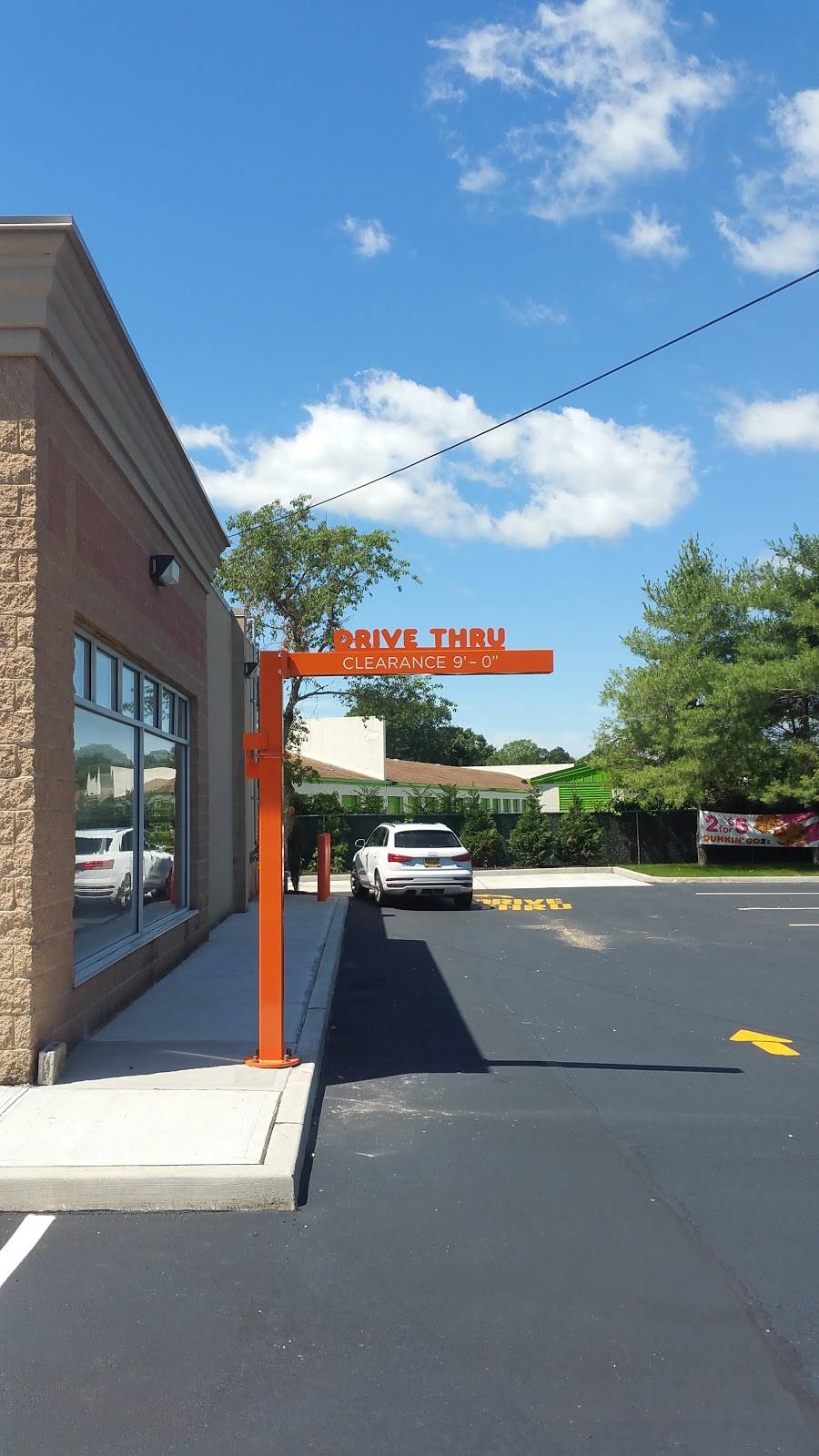 Dunkin' Donuts Restaurant 1966 Veterans Memorial Hwy, Islandia, NY 11749, USA