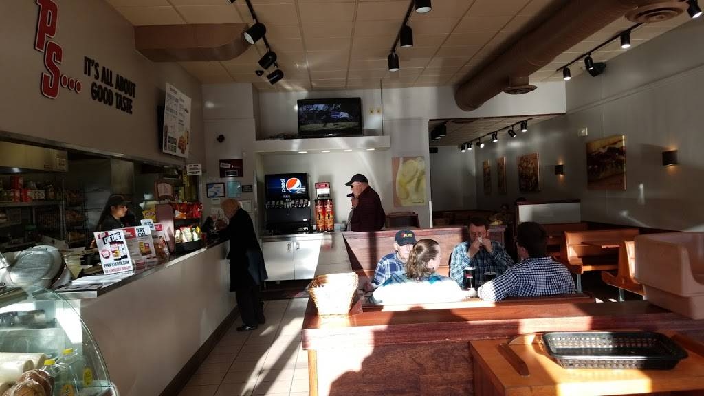 Penn Station East Coast Subs | meal takeaway | 841 S Rangeline Rd, Carmel, IN 46032, USA | 3175697366 OR +1 317-569-7366