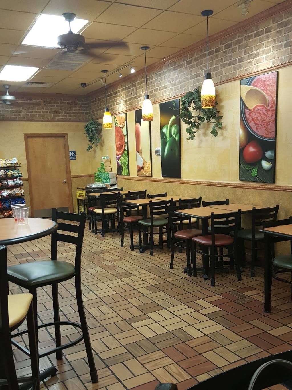 Subway Restaurant 1341 E Pacheco Blvd Los Banos Ca Usa