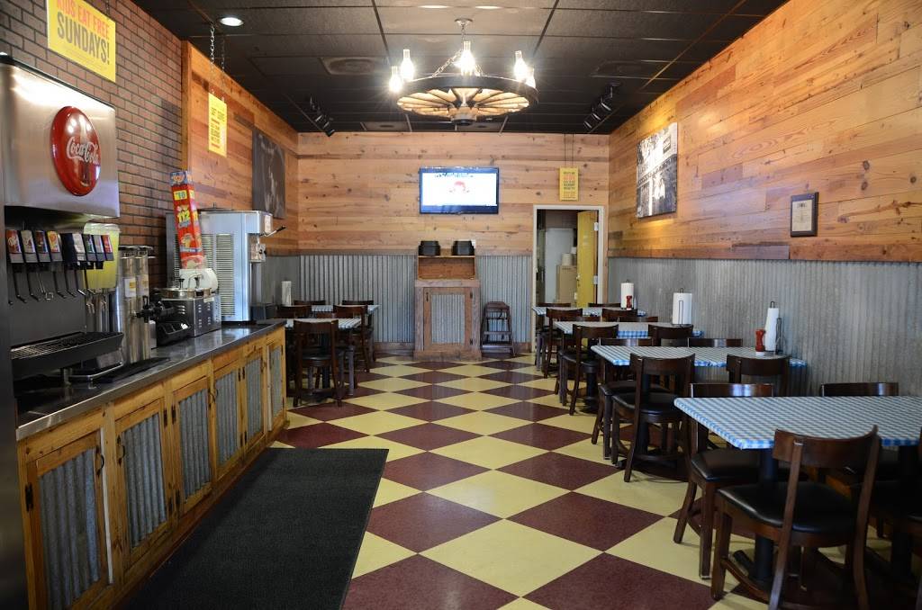 Dickeys Barbecue Pit | restaurant | 2345 Madison St, Clarksville, TN 37043, USA | 9313683030 OR +1 931-368-3030
