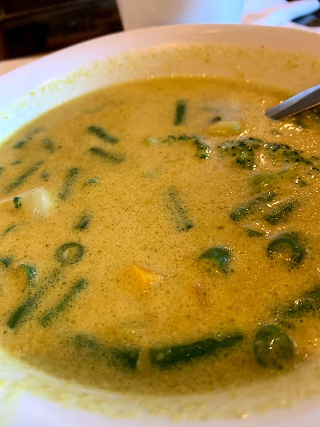 Namwan Thai Kitchen | restaurant | 3215 E Milton Ave #12, Youngsville, LA 70592, USA | 3378575429 OR +1 337-857-5429