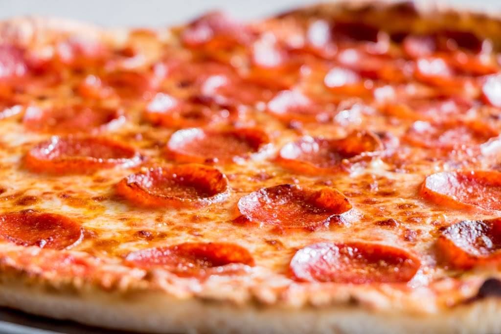 Themis Pizza | meal delivery | 488 Market St, Rockland, MA 02370, USA | 7818787066 OR +1 781-878-7066