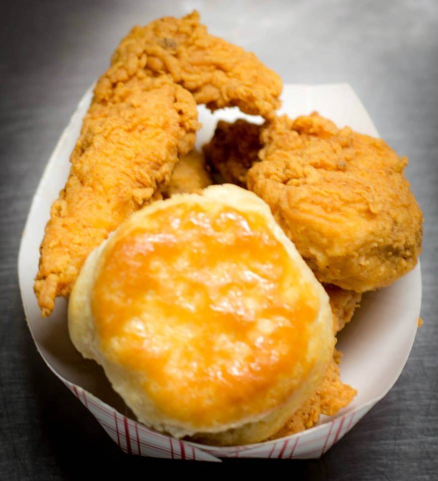 Sunnys Chicken Westfield | restaurant | 214 E Main St, Westfield, IN 46074, USA | 3173997077 OR +1 317-399-7077