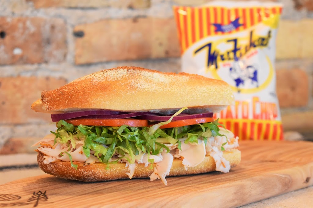 Cesaronis Cafe & Deli | bakery | 219 W State St, Sycamore, IL 60178, USA | 7792225087 OR +1 779-222-5087