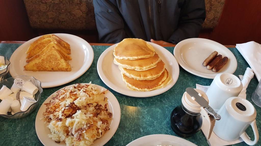 Continental House of Pancakes | bakery | 1545 E 162nd St, South Holland, IL 60473, USA | 7083316723 OR +1 708-331-6723
