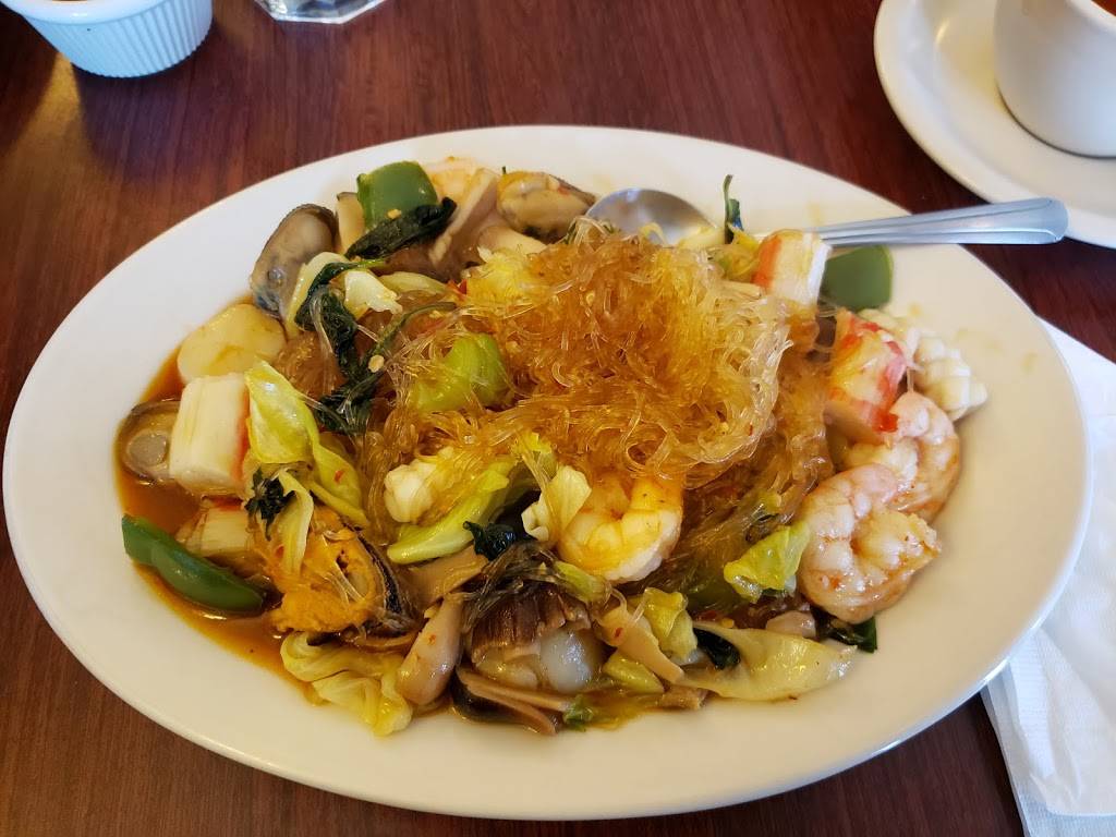 Bangkok Restaurant | restaurant | 119 W State St, Geneva, IL 60134, USA | 6302086836 OR +1 630-208-6836