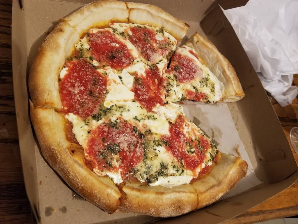 Luigis Pasta & Pizza | restaurant | 183 Anderson Ave, Fairview, NJ 07022, USA | 2019414940 OR +1 201-941-4940