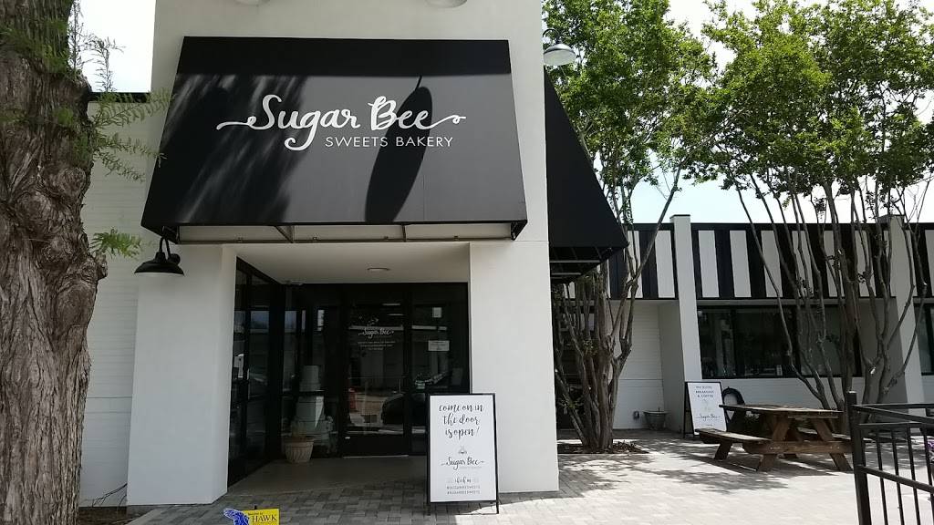 Sugar Bee Sweets Bakery | cafe | 201 N East St, Arlington, TX 76011, USA | 8179038661 OR +1 817-903-8661