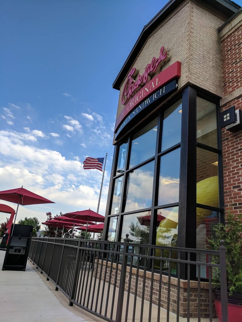 Chick-fil-A | restaurant | 801 Village Walk Dr, Holly Springs, NC 27540, USA | 9195670060 OR +1 919-567-0060