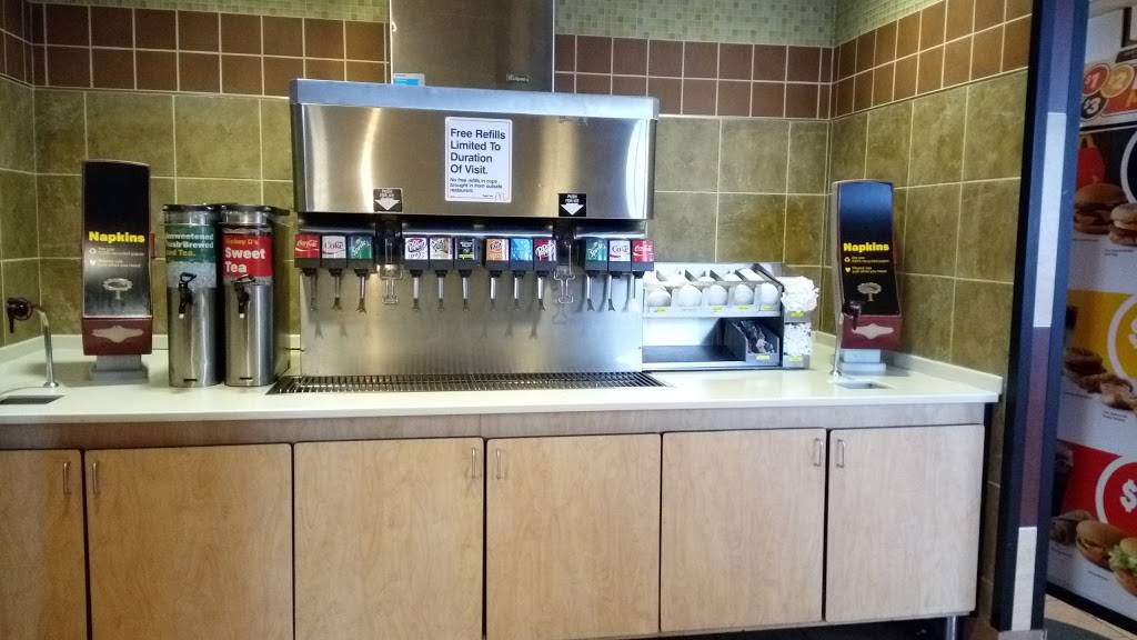McDonalds | cafe | 18001 Hall Rd, Macomb, MI 48044, USA | 5862636869 OR +1 586-263-6869