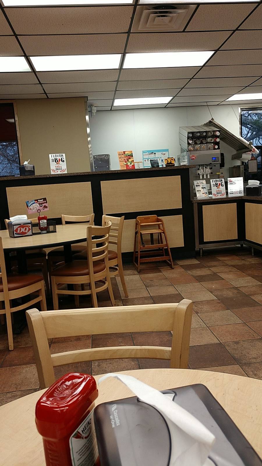 Dairy Queen Store | restaurant | 111 TX-239, Tivoli, TX 77990, USA | 3612863307 OR +1 361-286-3307