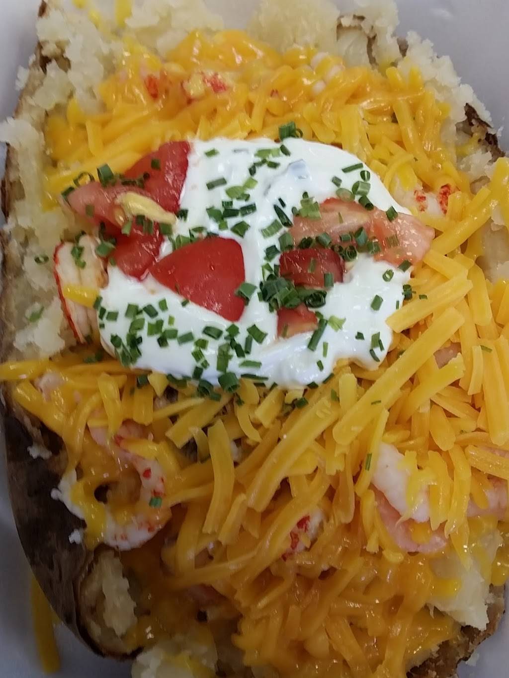Cajun Potato Kitchen II | restaurant | 1224 St Charles St, Houma, LA 70360, USA | 9852238766 OR +1 985-223-8766