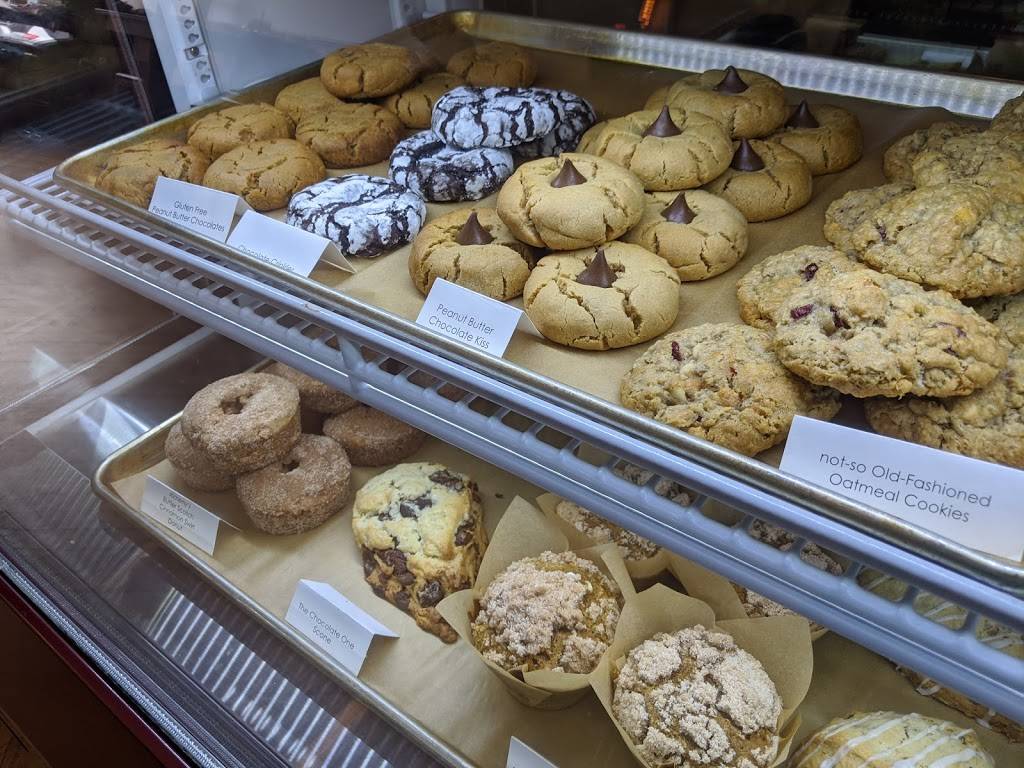 Alchemy Coffee & Bake House | bakery | 816 Massachusetts St, Lawrence, KS 66044, USA | 7854245601 OR +1 785-424-5601