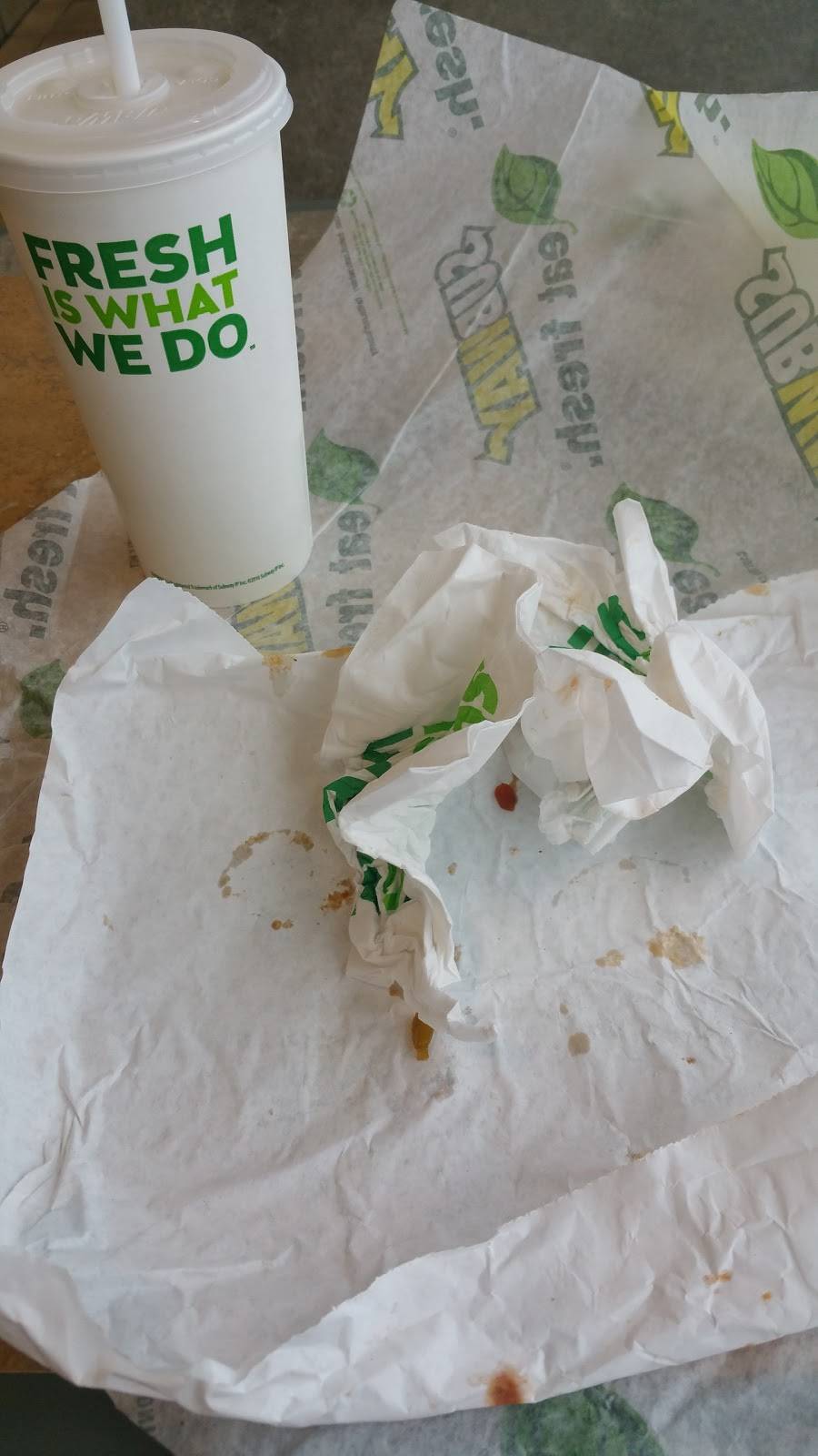 Subway Restaurants | restaurant | The Pavillion, 501 S Broad St #13, Lansdale, PA 19446, USA | 2153625778 OR +1 215-362-5778
