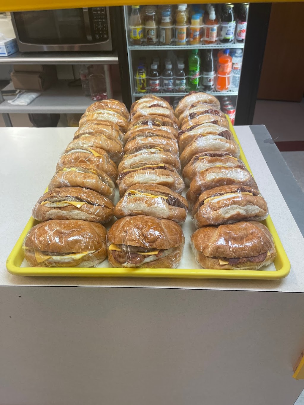 Donut Palace | restaurant | 4210 Victory Dr, Marshall, TX 75672, USA | 9034718357 OR +1 903-471-8357